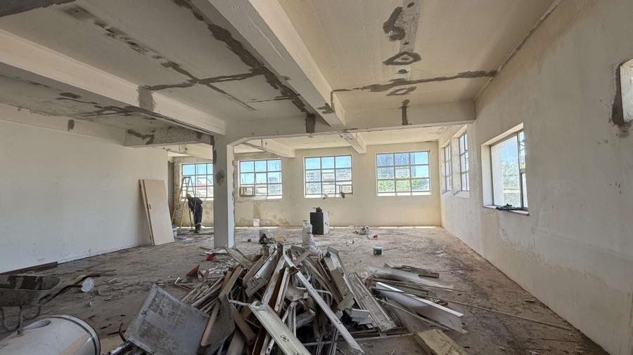 To Let commercial Property for Rent in Gardens Western Cape